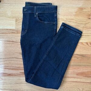 Men’s 33x34 Uniqlo Jeans Skinny Fit Tapered - Ultra Stretch Navy Blue